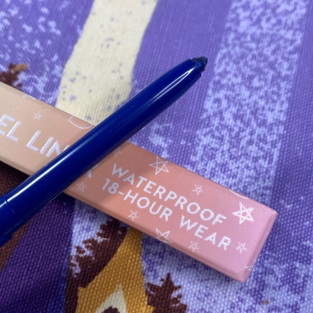 BNIB Ventura Blvd Colourpop multichrome eyeliner